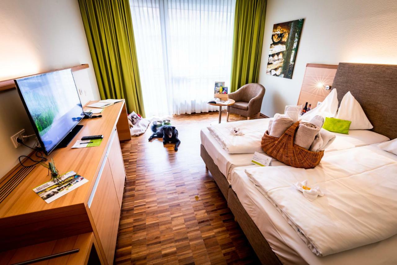 Lambrechterhof - Das Naturparkhotel 圣兰布雷希特 外观 照片